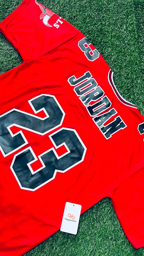 780322464_2258820671533936_5128580603365323254_n Bulls Red